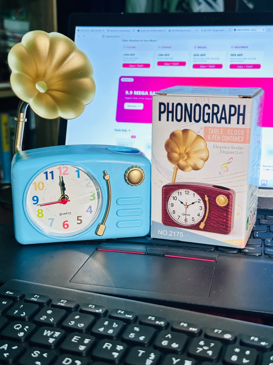 🎵⏰ PHONOGRAPH TABLE CLOCK