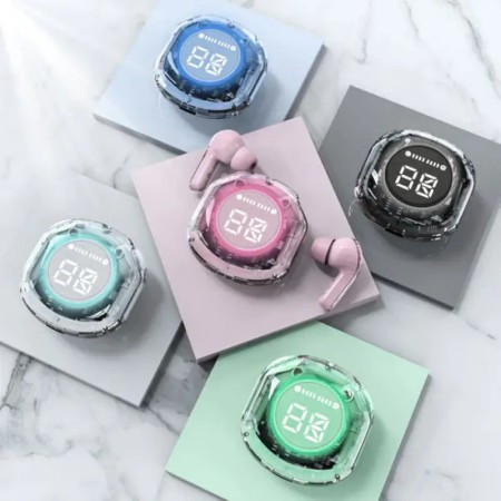 UltraPods Pro (also known as Ultrapods Max / TWS) are ultra-budget wireless earbuds known for their transparent futuristic casing and LED digital battery display.