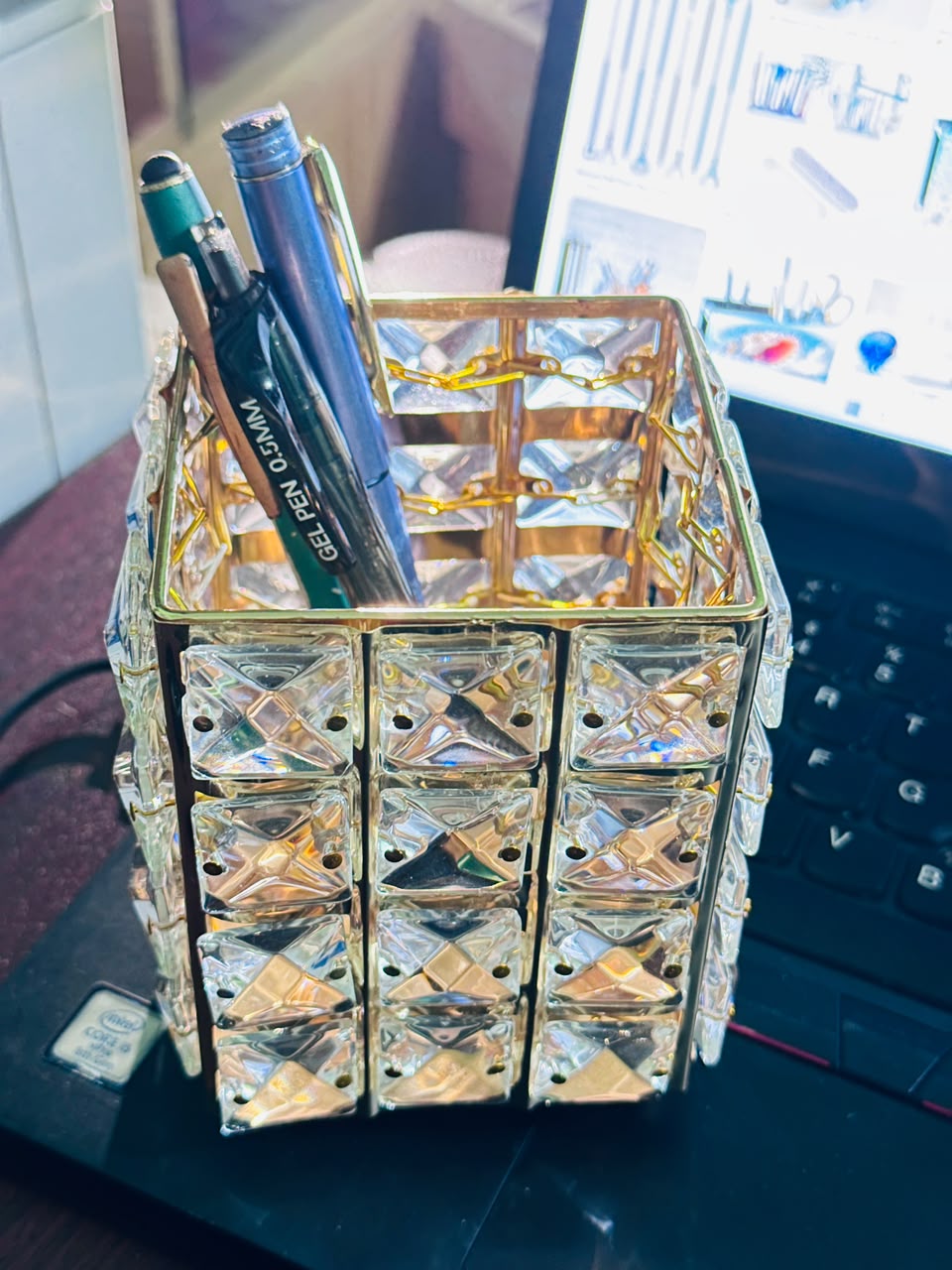 💎 Diamond Cut Pen Holder – Stylish & Elegant Desk Organizer