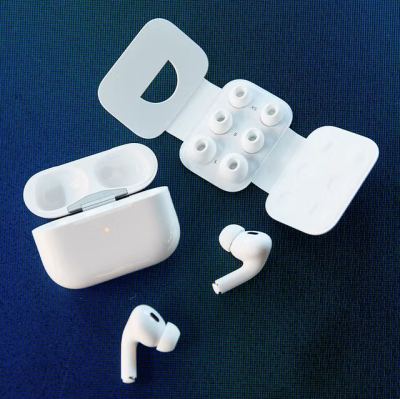 Apple AirPods Pro 2nd Gen Master Copy – ANC